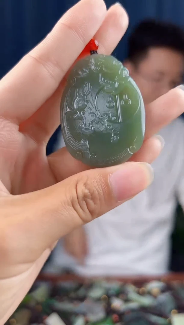 颈饰未镶嵌和田玉拍一发一，多样性发货