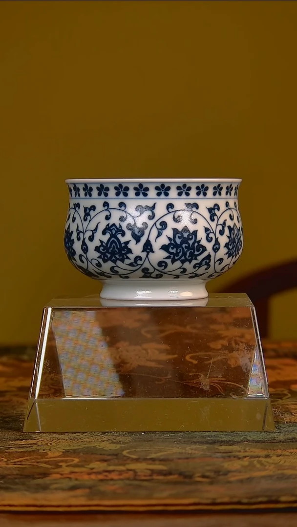 杯手工手绘杯杯很美丽