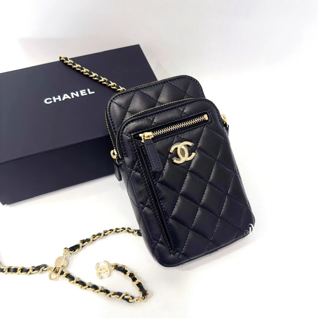 99新 Chanel/香奈儿 小花姑姑P21576566524C黑金羊皮腰包芯片款