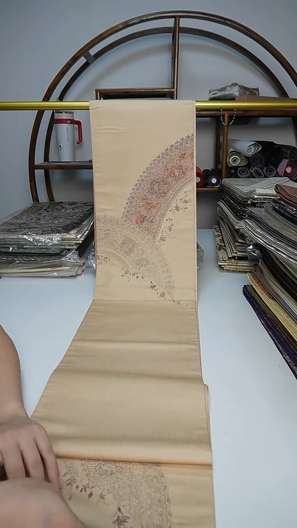 织绣25两通刺绣刺绣