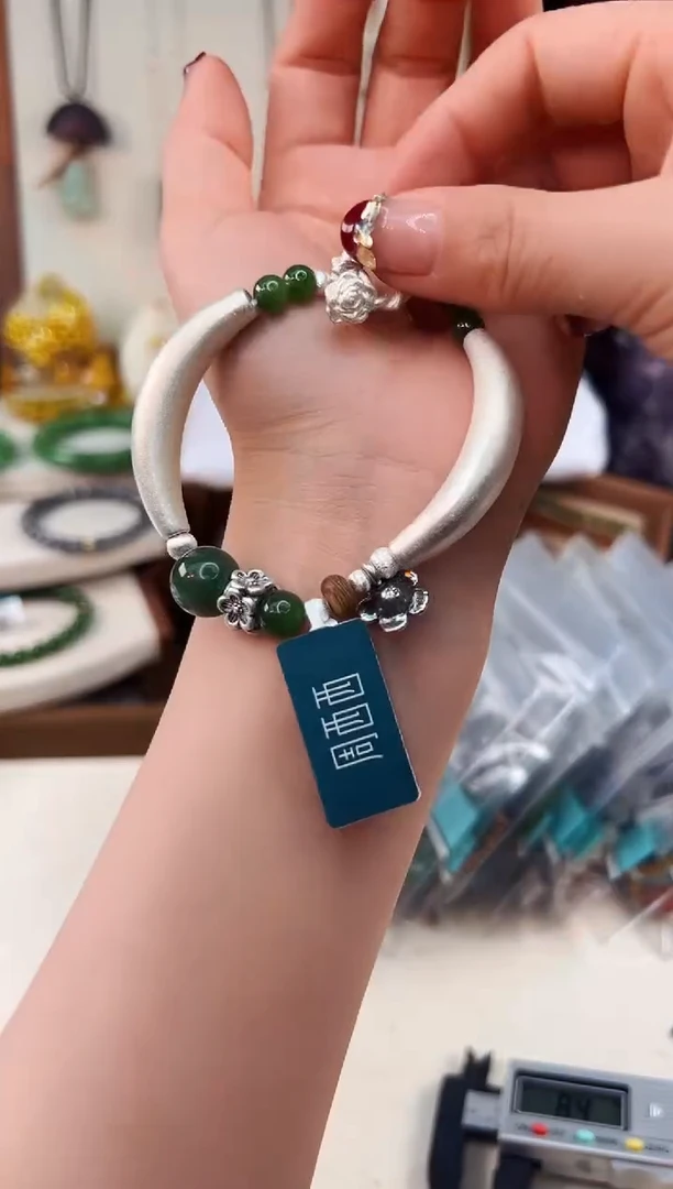 未镶嵌和田玉手饰@@D921D018516