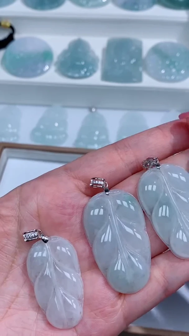 翡翠银S925镶嵌颈饰吊坠团购多样性发一件