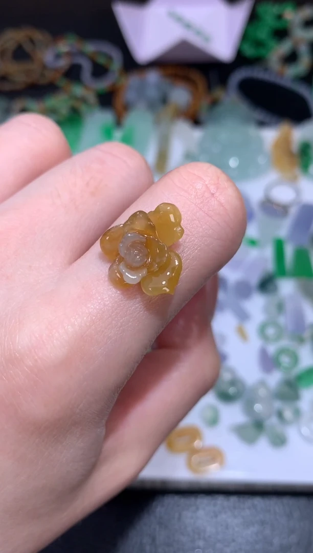未镶嵌定制翡翠花花
