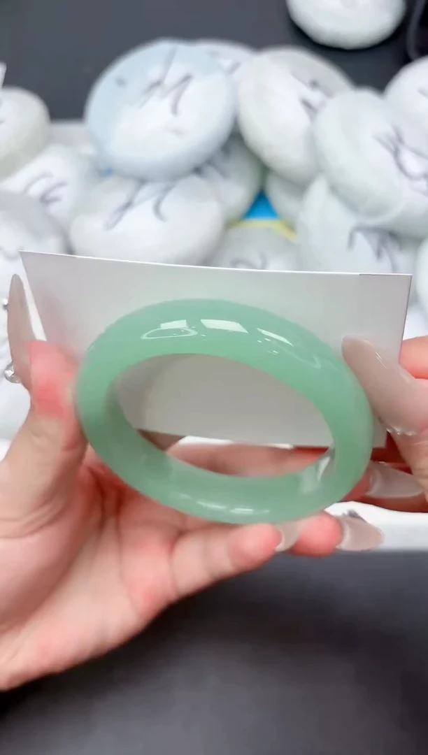 未镶嵌手镯石英质玉209-57.5