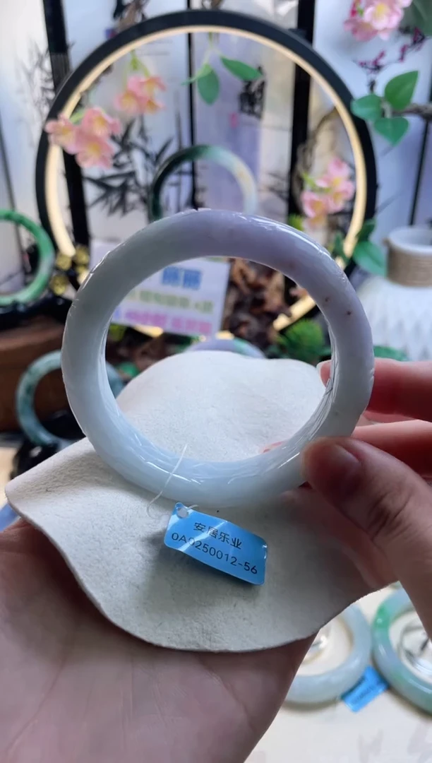 未镶嵌手镯翡翠4  翡翠手镯 57