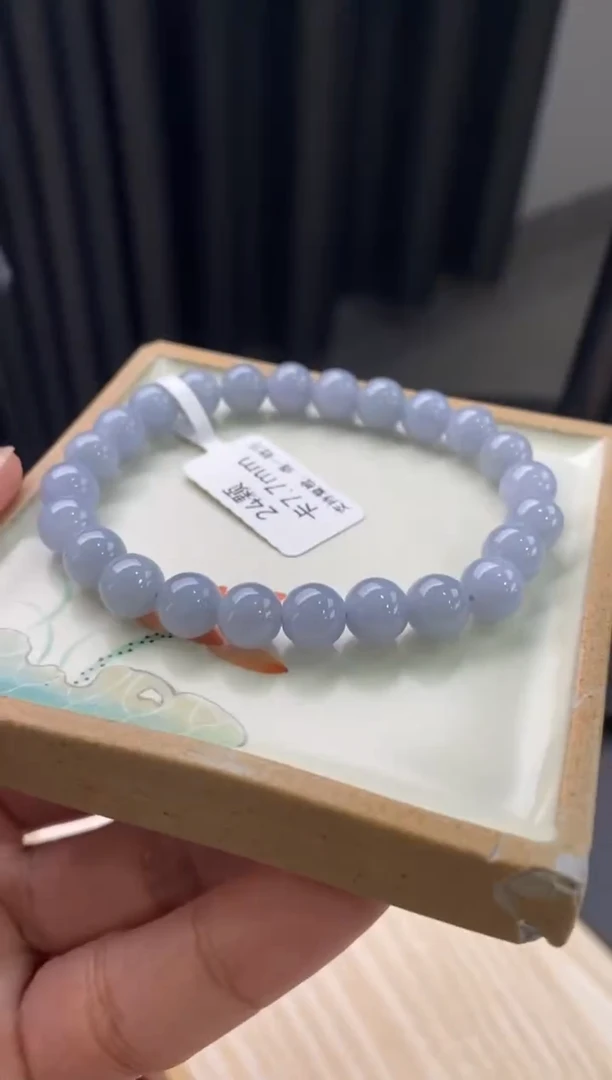 【闪购商品】翡翠手链未镶嵌桌面10