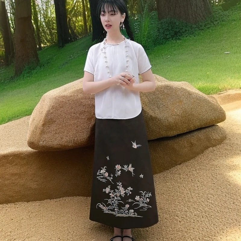 上海鉴界传统中国风裙子青墨古法手工色织香云纱绣花半裙