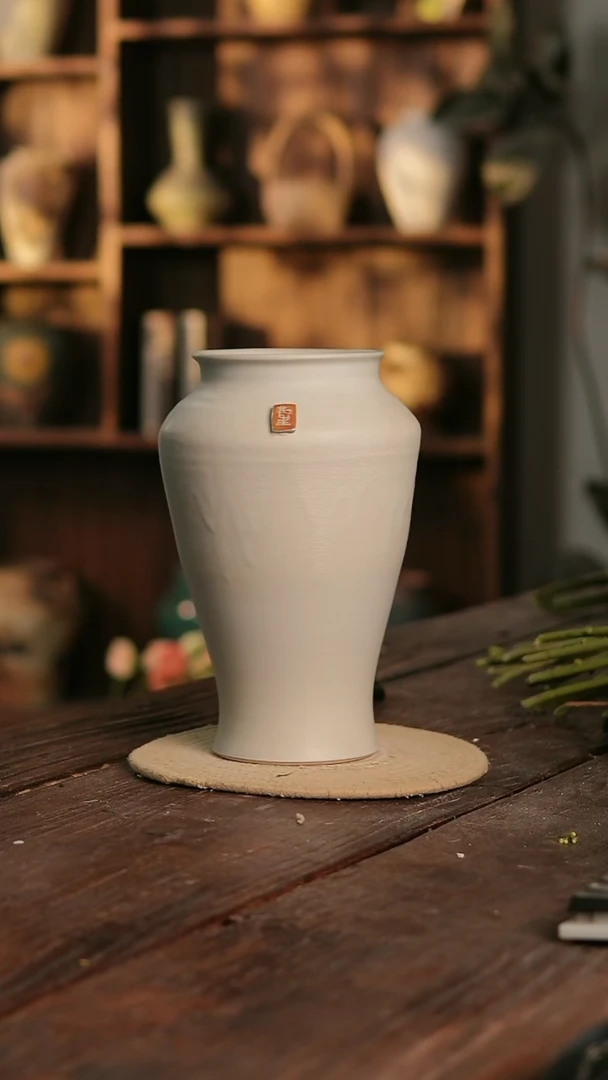 摆件19-386 陶瓷花器高28口径12