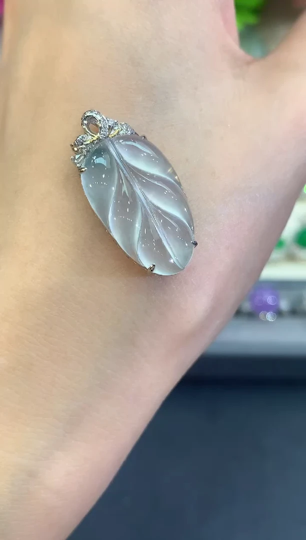 吊坠(不含链)18K金镶嵌翡翠a50