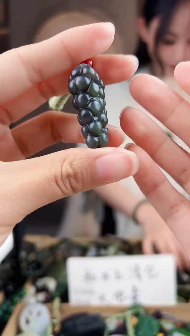 颈饰未镶嵌和田玉拍一发一，多样性发货