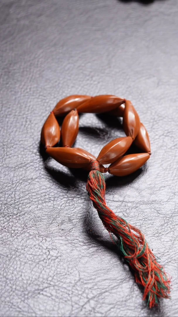 橄榄核吊坠橄榄核