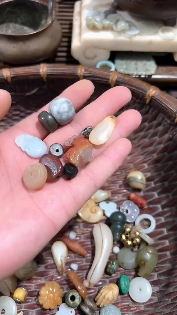 瓷片?****贝瓷片瓷片瓷片