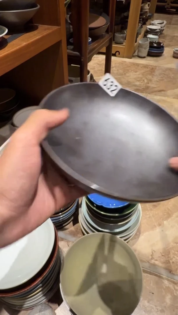 瓷开*?632 微瑕黑色锅盘1个