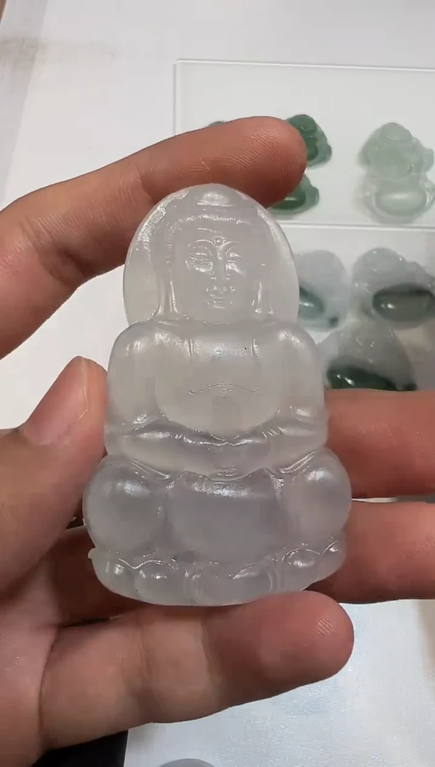 未镶嵌定制翡翠观音