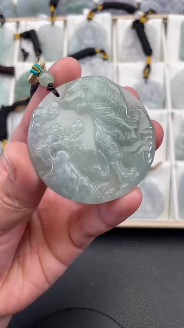 颈饰未镶嵌翡翠天然缅甸翡翠A货318