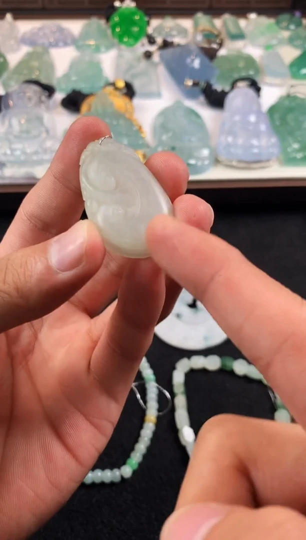 未镶嵌定制翡翠小*  S毛货不退不换