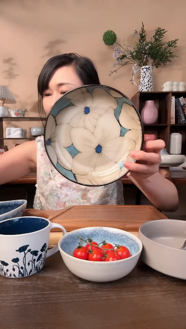 7.5英寸百合花深盘微瑕