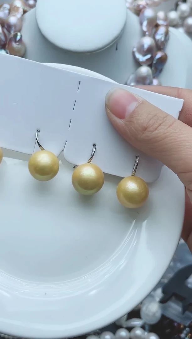 【闪购商品】淡水珍珠颈饰钛钢1