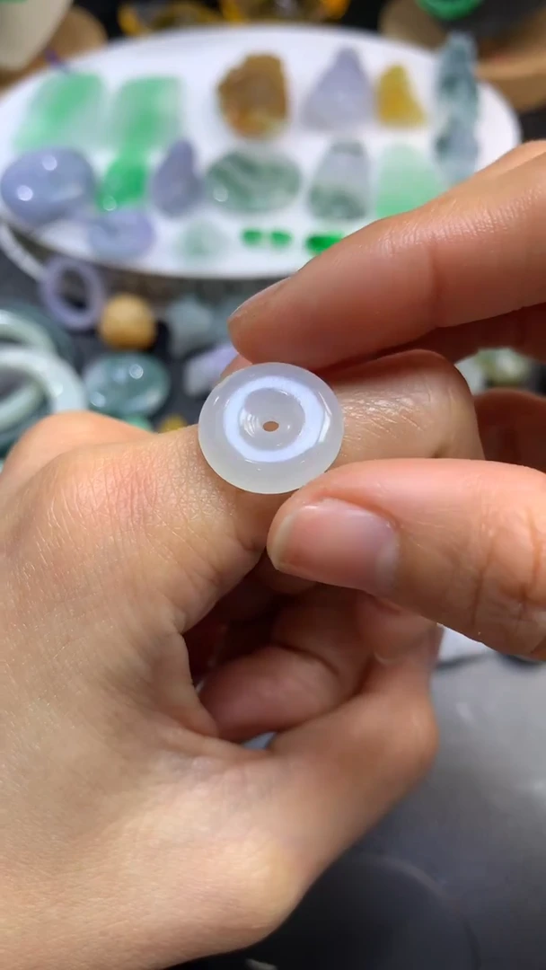 【闪购商品】定制翡翠未镶嵌翡翠