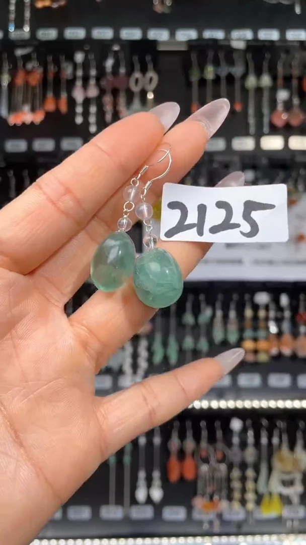 紫晶耳饰银S925镶嵌喜欢拍随机发