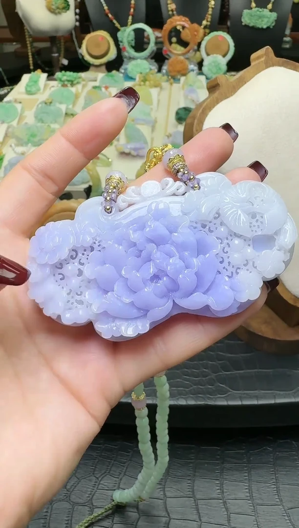 【闪购商品】翡翠颈饰未镶嵌天然翡翠花开富贵