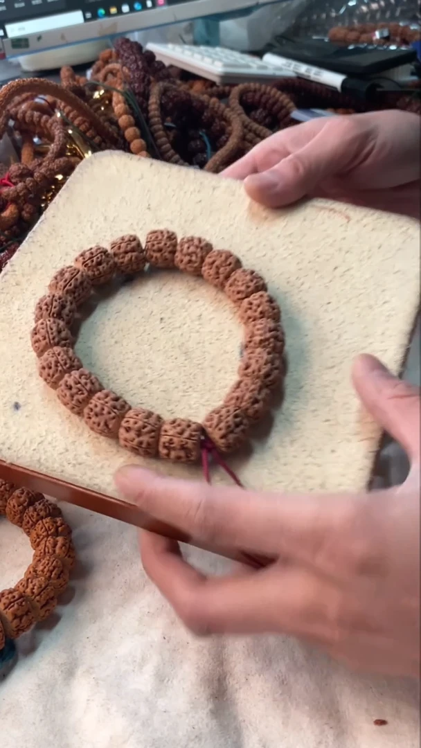 【闪购商品】金刚菩提吊坠12.22222222222