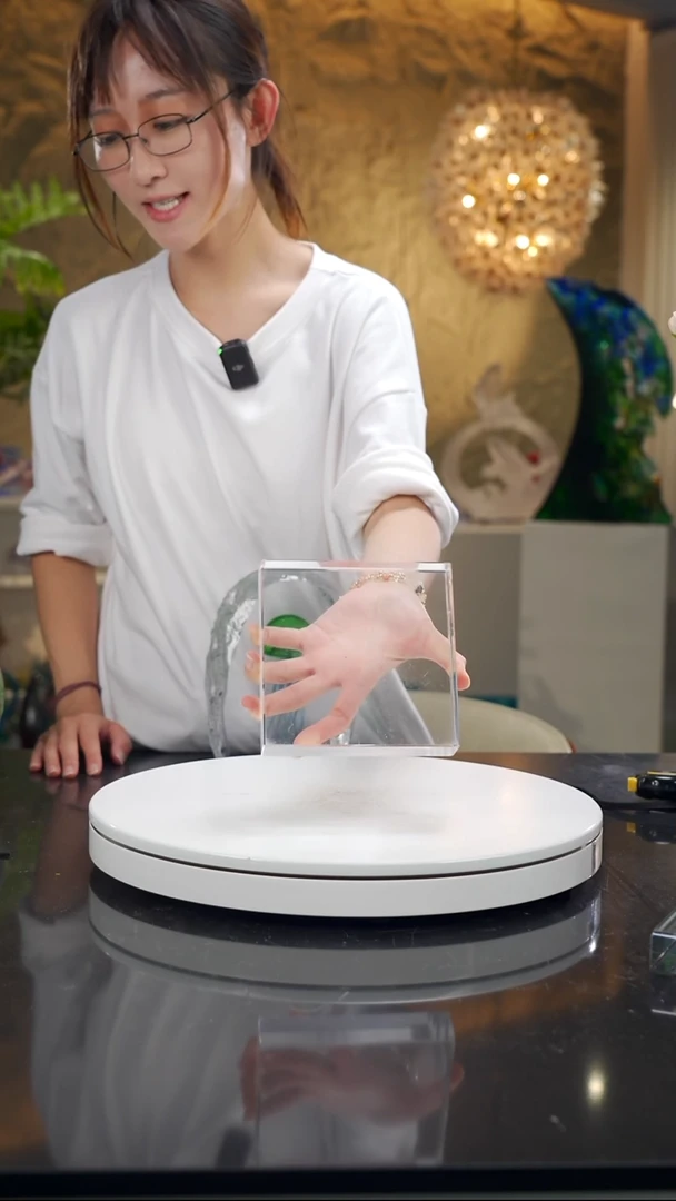 手工艺品琉璃悠**月水晶底座14*14