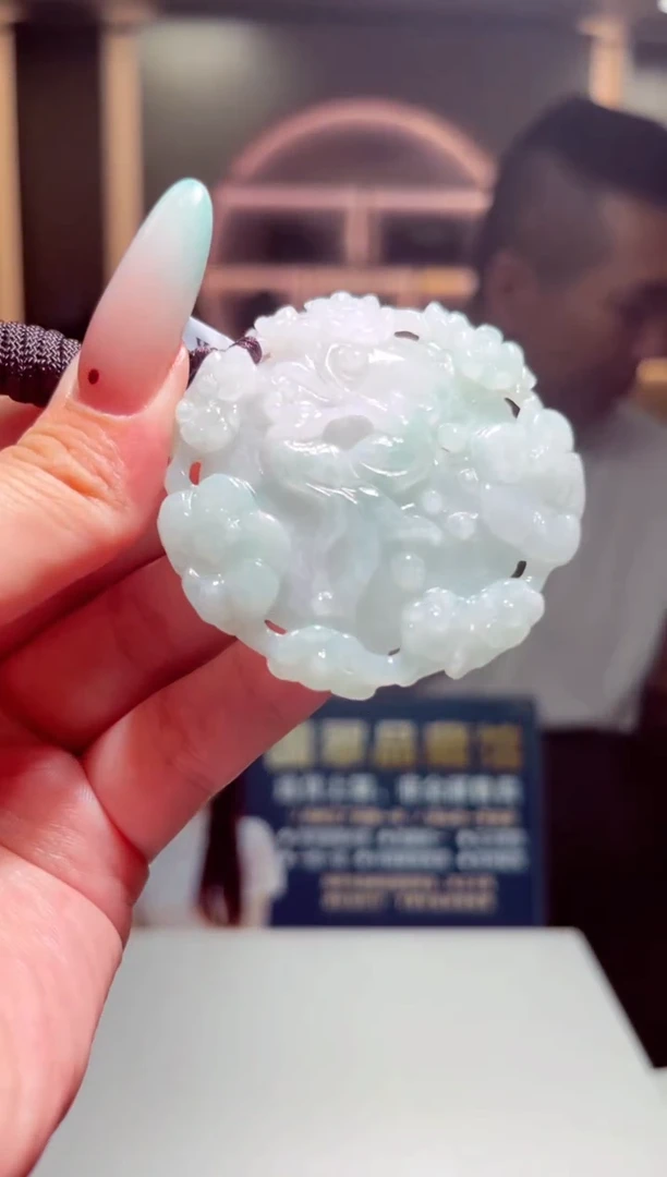 翡翠未镶嵌颈饰N-@@BSGC701833多样性发一