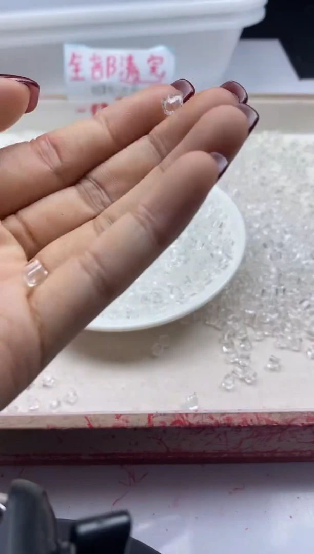 【闪购商品】水晶颈饰未镶嵌w2174白水晶小方块4*4mm*50颗