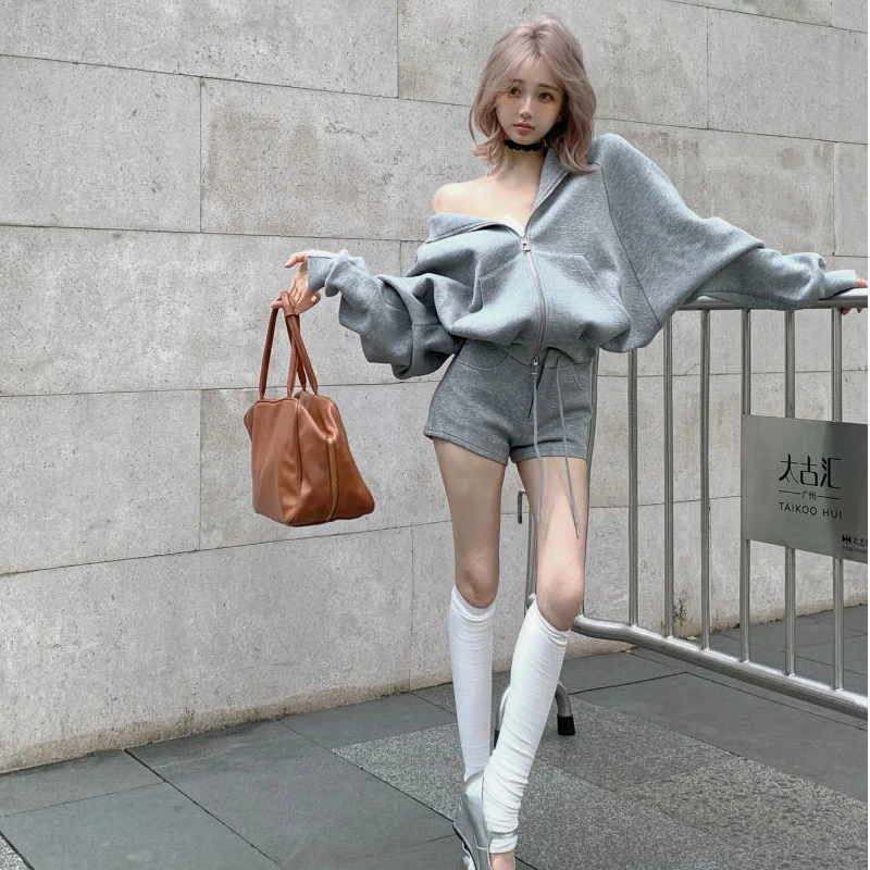 休闲时尚套装慵懒连帽宽松卫衣外套女秋冬抽绳直筒短裤灰色两件套