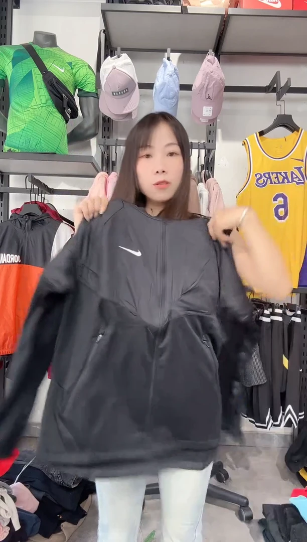 1123     编码 瑕疵款直播间过款为准 尺码L175