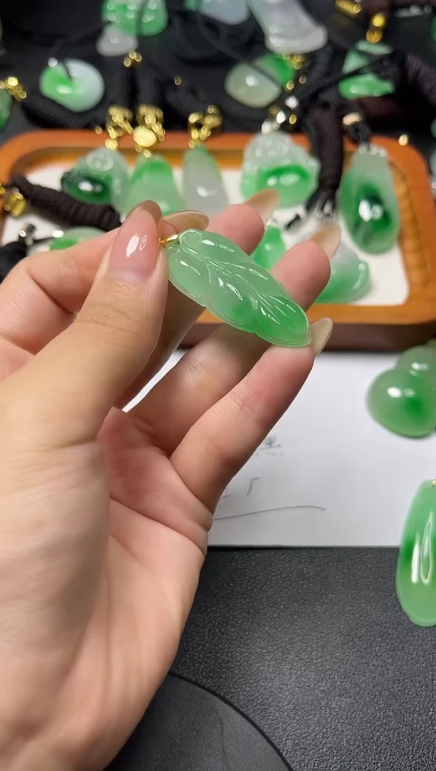 颈饰未镶嵌翡翠所见即所得   一图一物