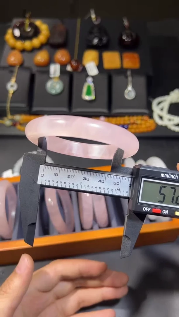 【闪购商品】水晶手镯未镶嵌14 水晶手镯57+