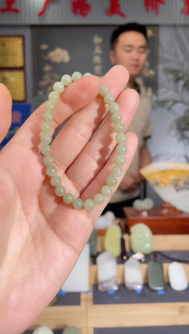 和田玉未镶嵌颈饰拍一发一 多样性发货