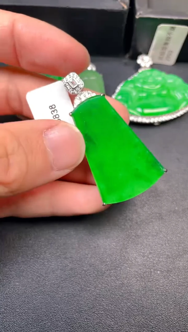 吊坠(不含链)银S925镶嵌翡翠吊坠