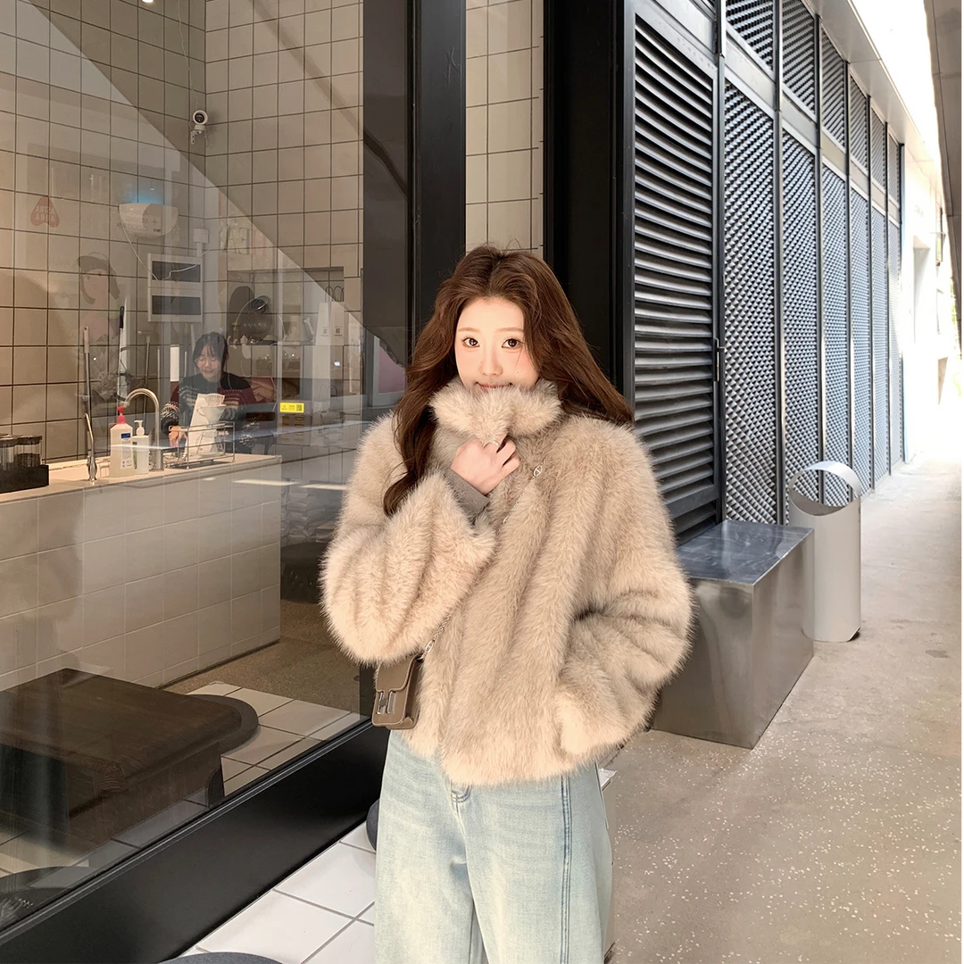 Zzhen【维纳斯浮光】娃娃领蓬松环保毛茸茸保暖外套DWT1233