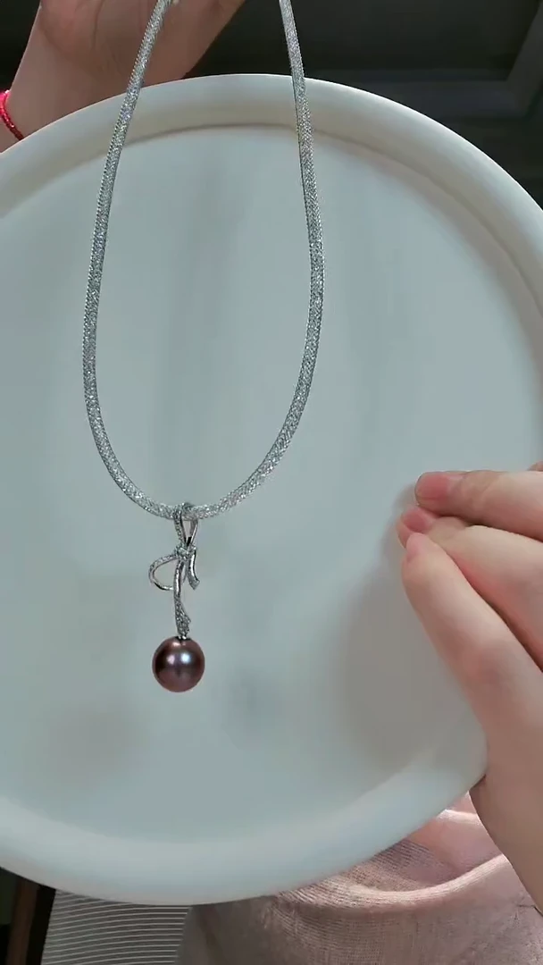 【闪购商品】淡水珍珠吊坠(赠链)银S925镶嵌爱迪生纱链吊坠