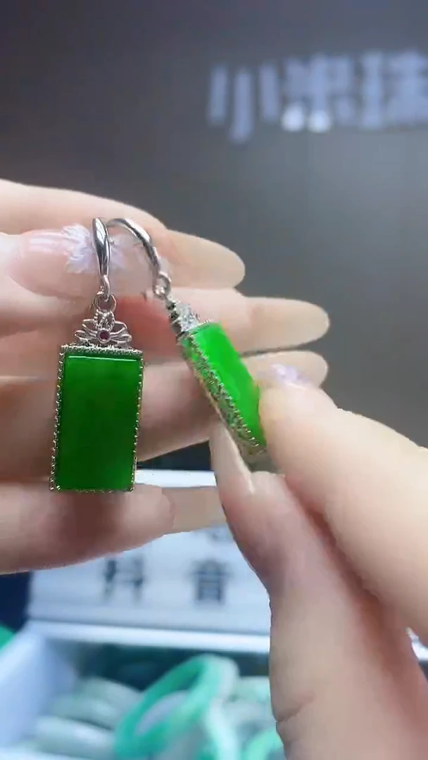 翡翠未镶嵌耳饰翡翠无事牌耳饰A37