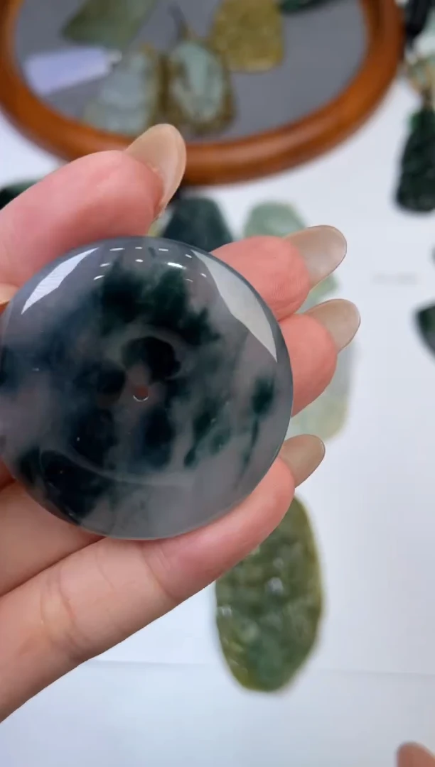 翡翠挂件未镶嵌299883