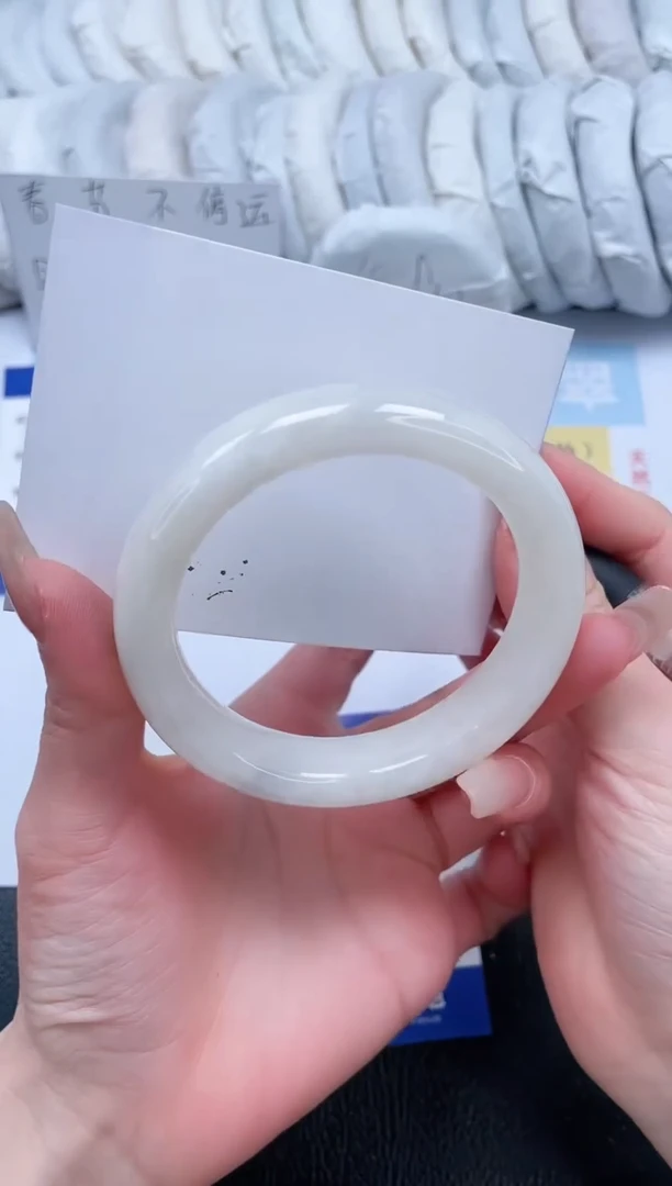 【闪购商品】和田玉手镯未镶嵌T66-58