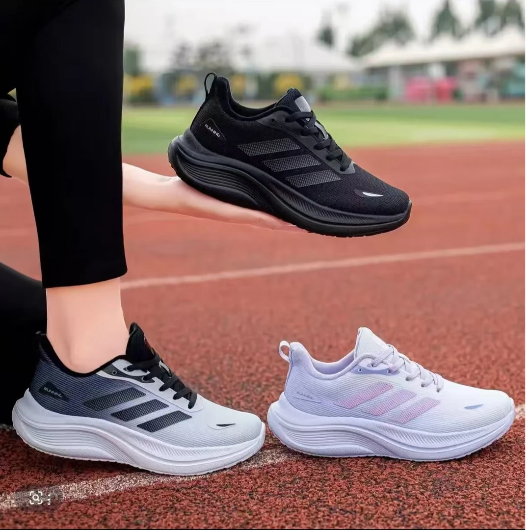 冬季新款时尚百搭跑鞋休闲运动鞋