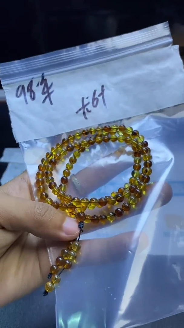 未镶嵌琥珀手串88888888
