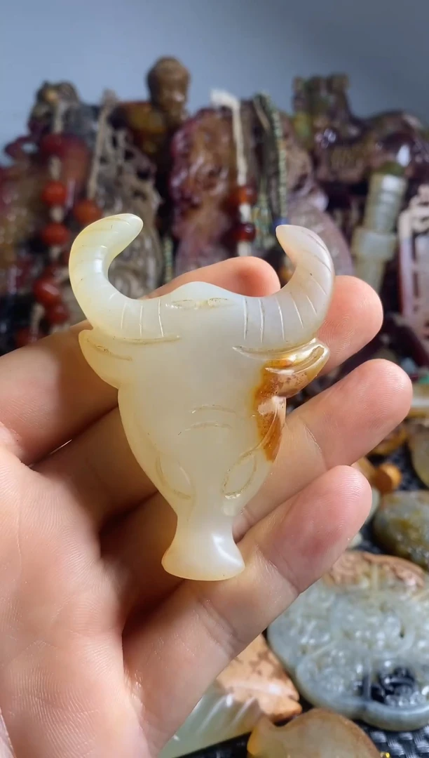 未镶嵌岫岩老玉（透闪石质玉）挂件未镶嵌