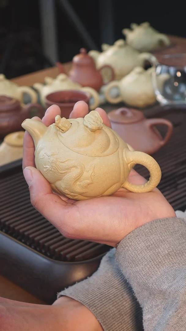 【闪购商品】紫砂茶壶200ccawergqwegqewrg