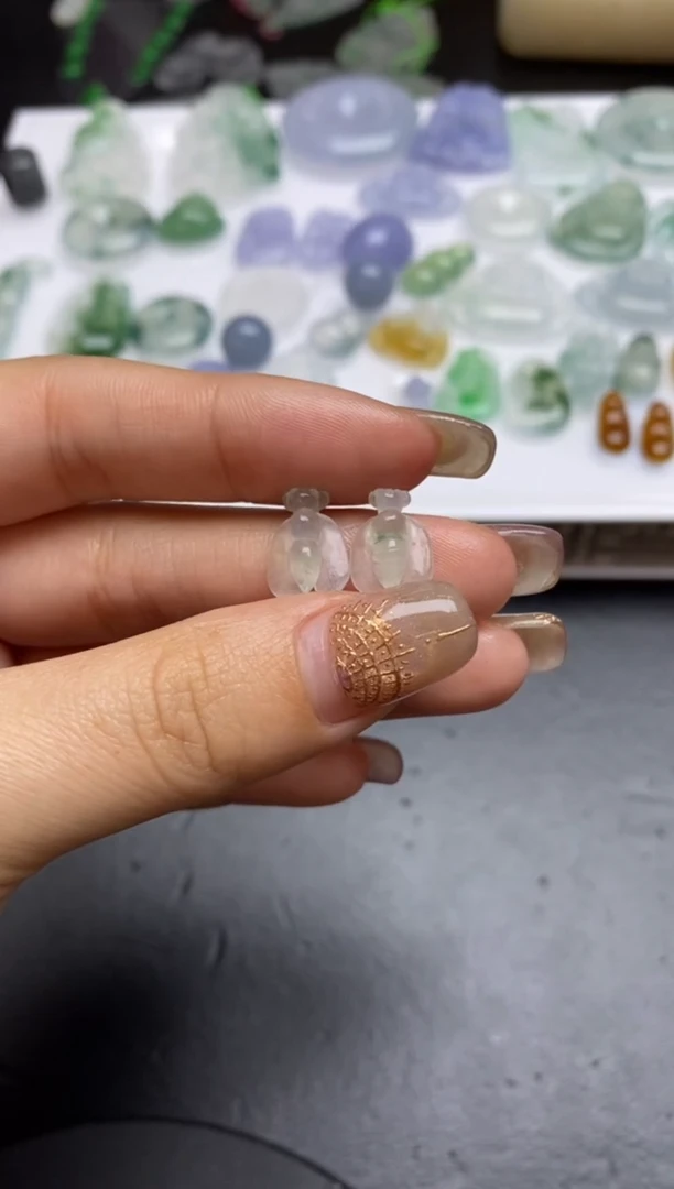 【闪购商品】定制翡翠未镶嵌翡翠毛货~