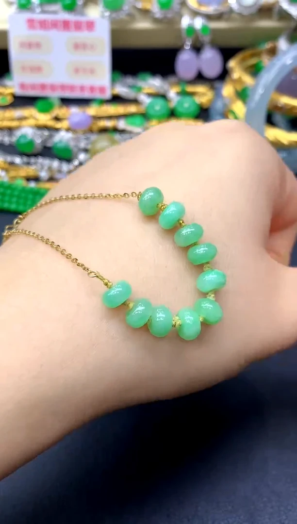 颈饰18K金镶嵌翡翠94-中国好珍宝