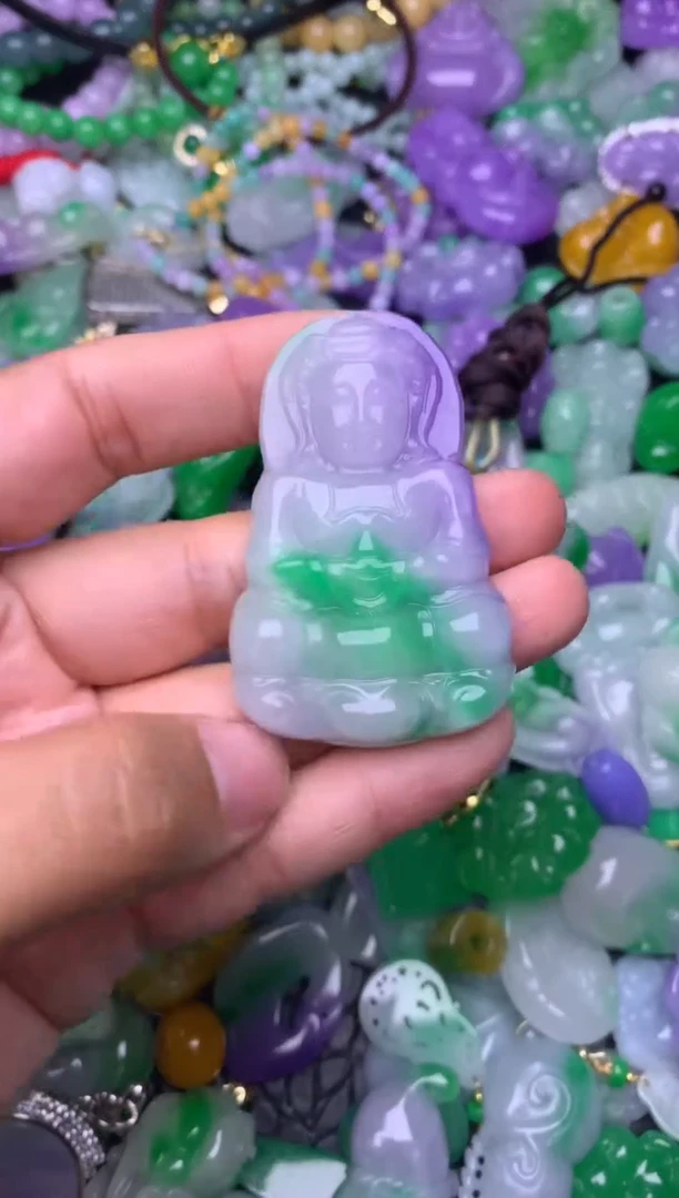 颈饰未镶嵌翡翠缅甸翡翠吊坠