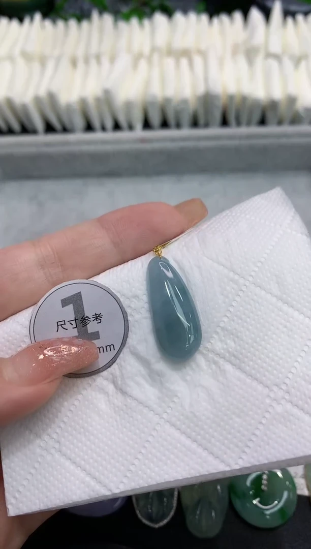 吊坠(不含链)18K金镶嵌翡翠11