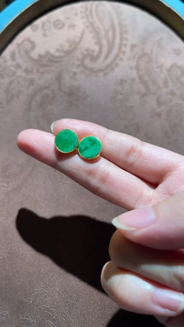 银S925镀金镶嵌翡翠耳钉红翡绿翠