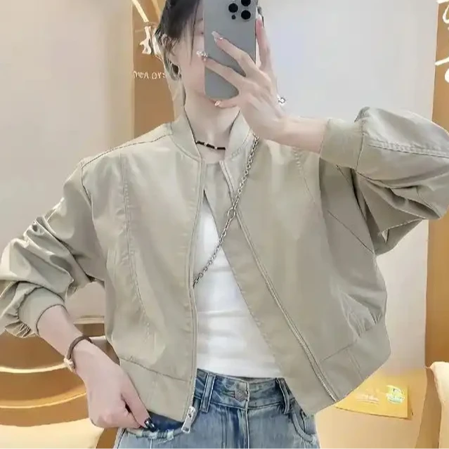 女装春秋冬夹克牛仔西服冲锋衣派克棒球服外套休闲上衣